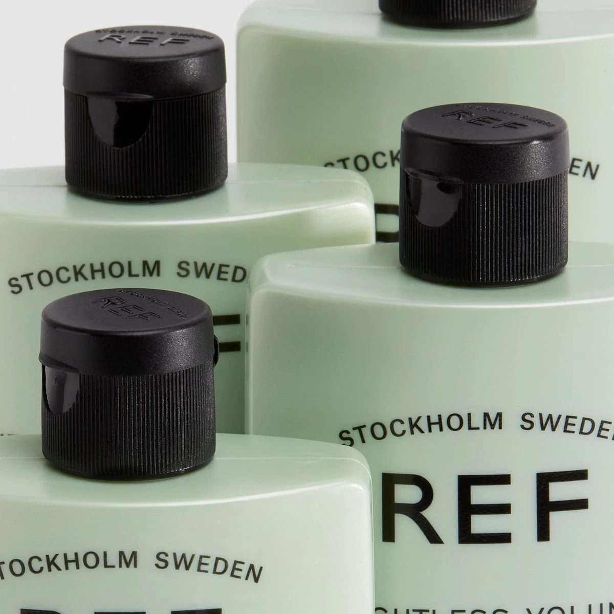 REF Weightless Volume Shampoo 285ml - Afbeelding 3